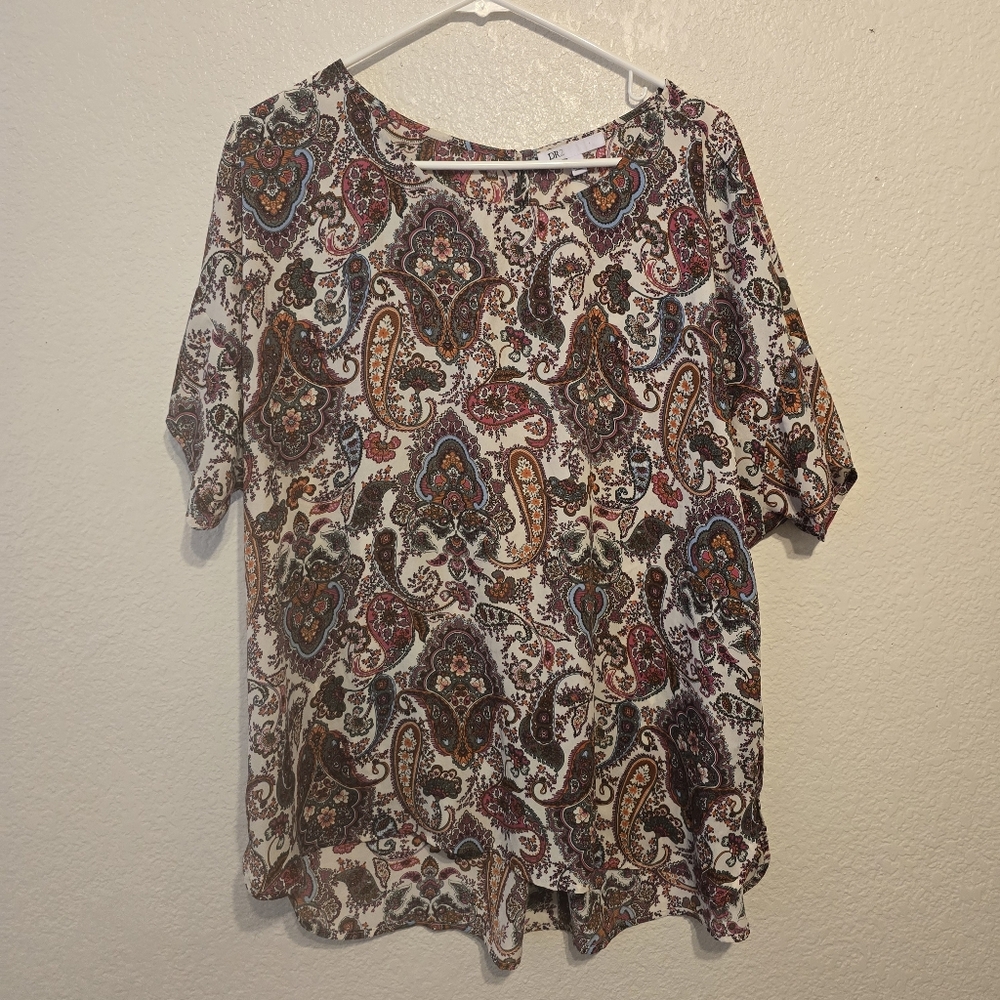 New no tags DR2 XXL paisley multi colored flowy tunic short sleeved top